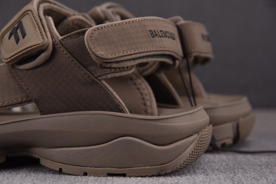 1718375036.93BPazHfIdwz3 5.jpg