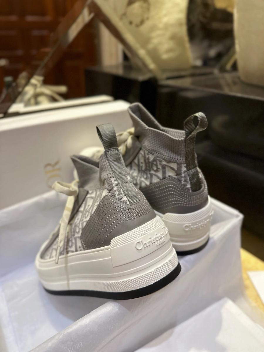 1720536060.6651CDmpllcxKM1 3.jpg