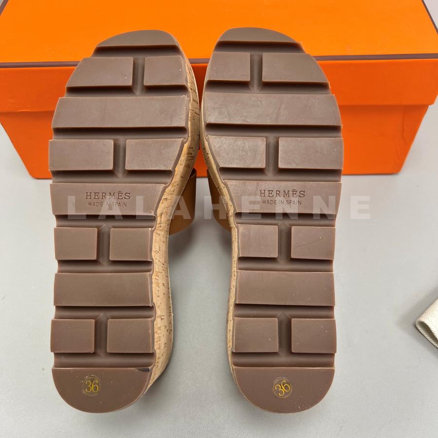 1723610896.2331eUAppuwjnR 230 2.jpg