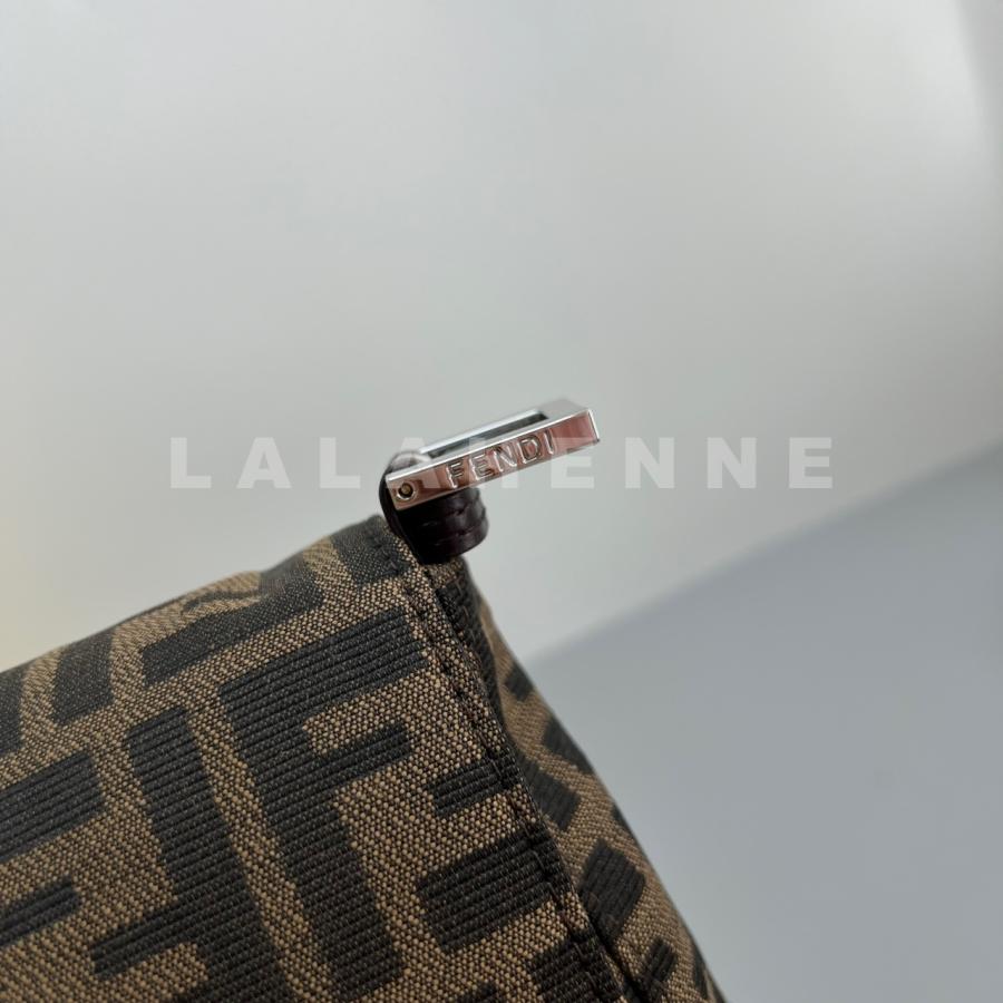 1725341809.5259YyfyCrllId 29cm 5.jpg