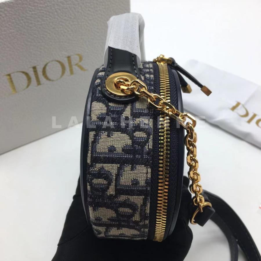 1725944762.2702edmJbXKFEw  CD Signature   9.jpg