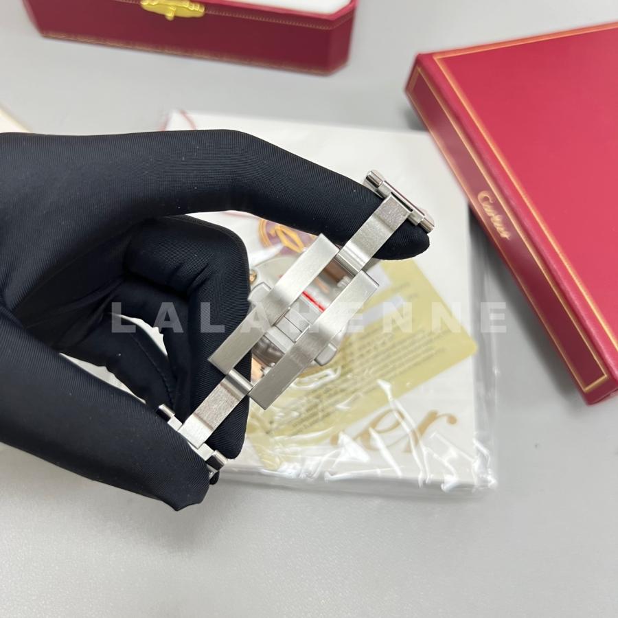 1725946840.6084YNIQUamzDm 33mmm 3.jpg