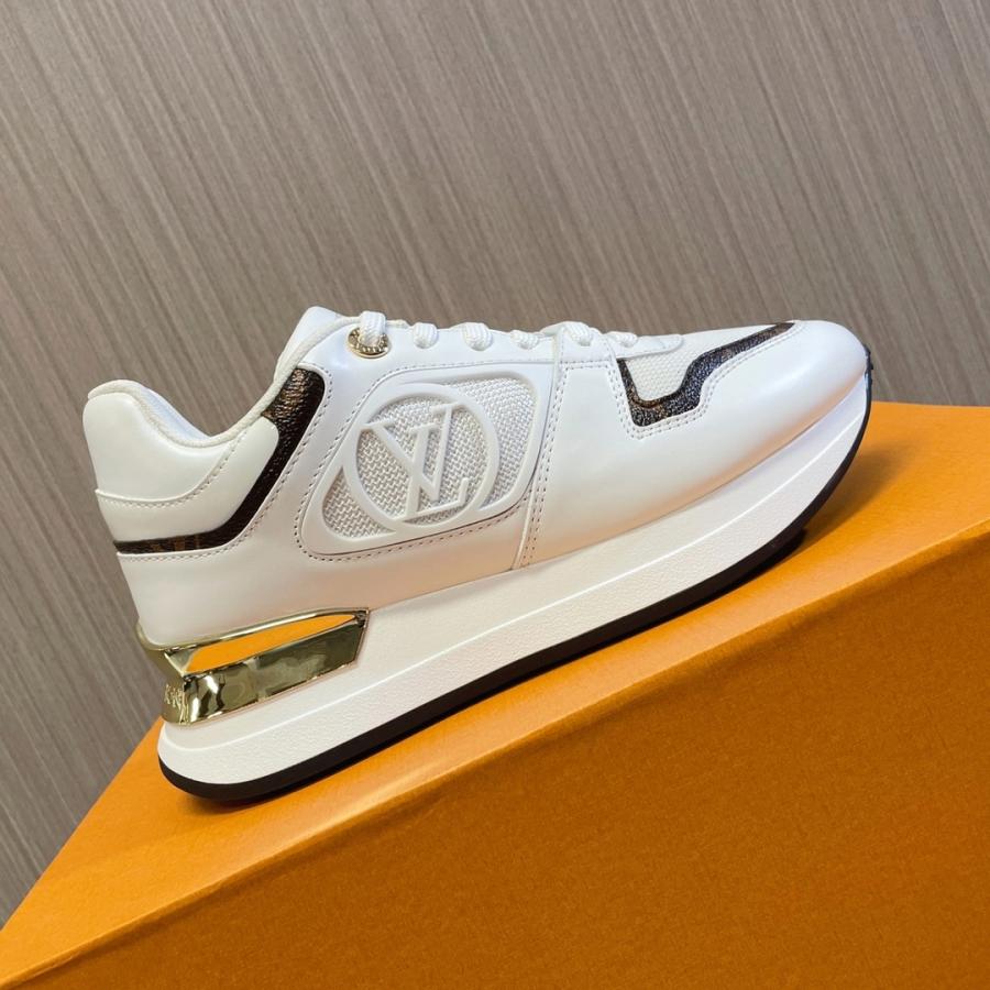 1726721833.7847TkYQAbosVR4 2.jpg