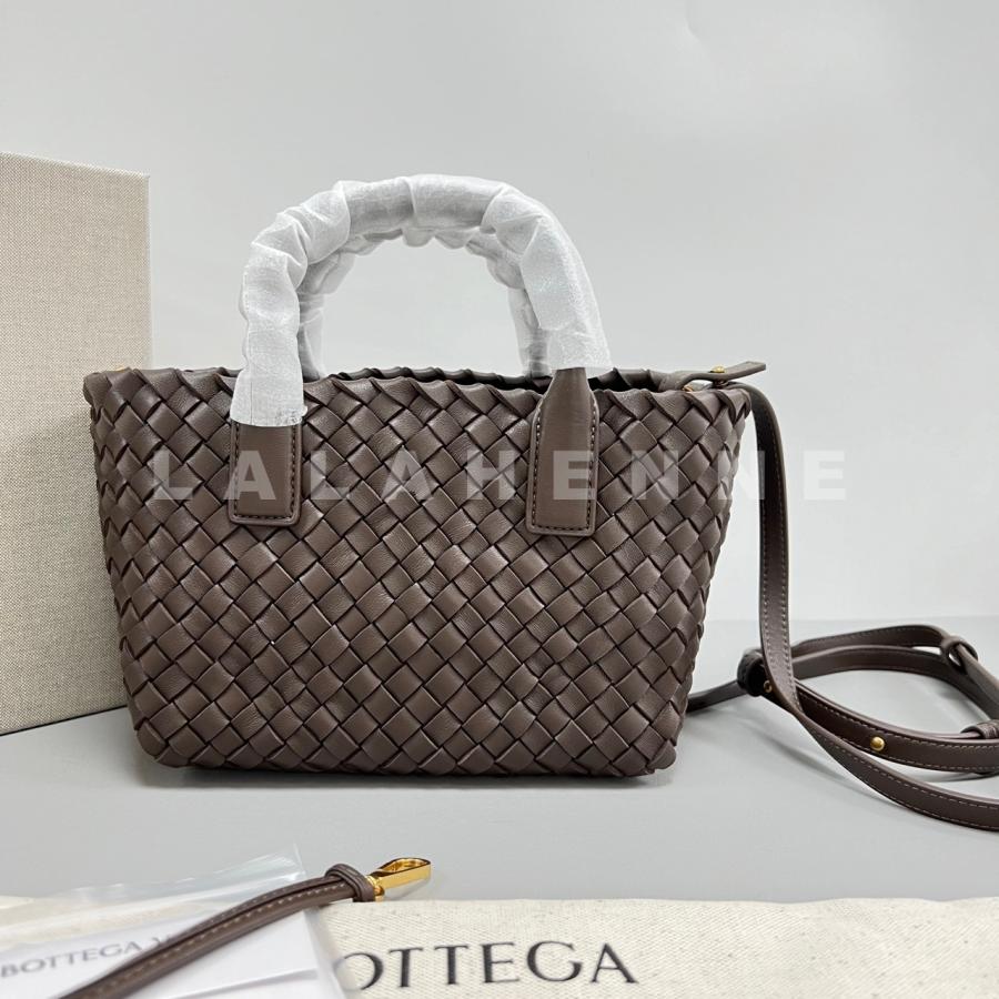 1727070315.2513kbgktXfagg    20cm 20.jpg