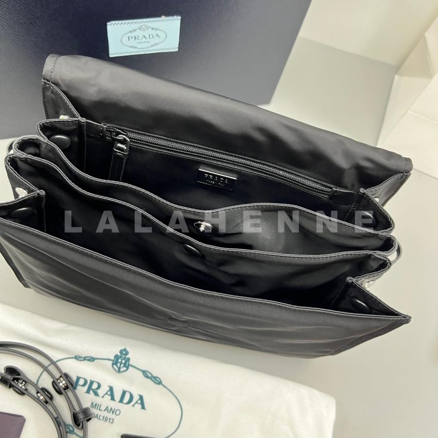 1727071253.6128HTlFivFMvc    16.jpg