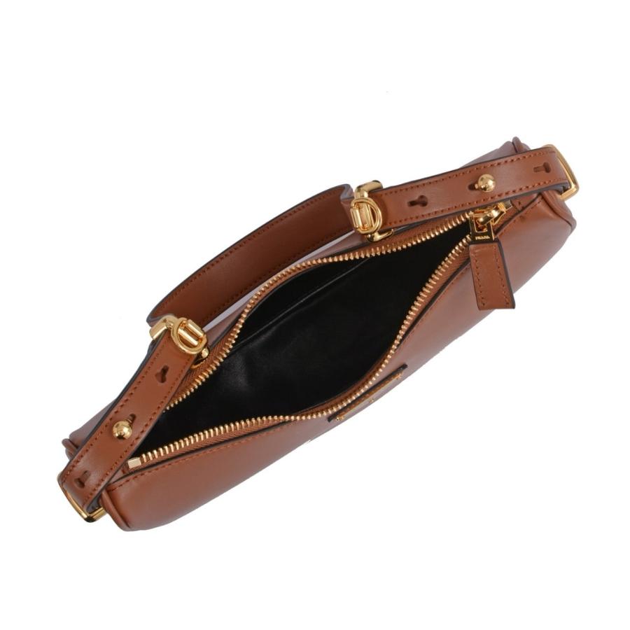 1727092100.861emKRAIaevT2 4.jpg