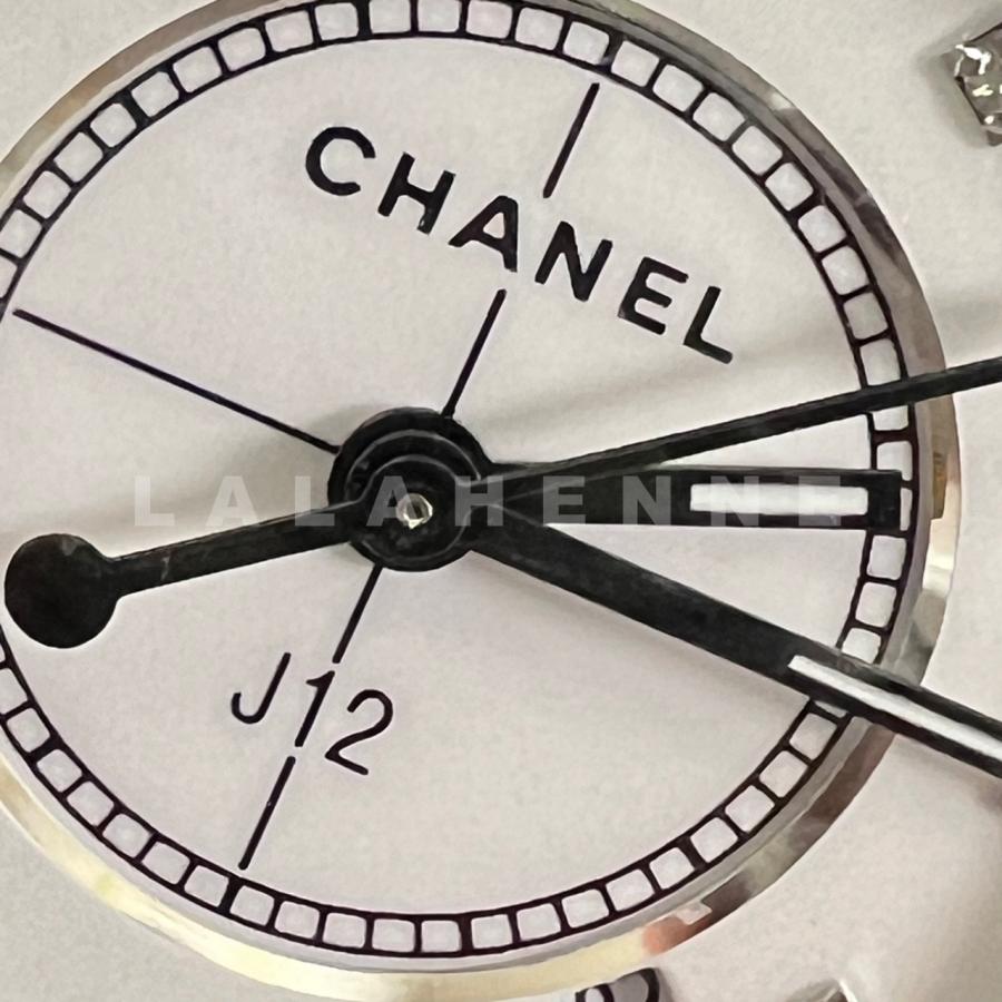 1727337672.4402AXhamqUNvE  j12    12.jpg