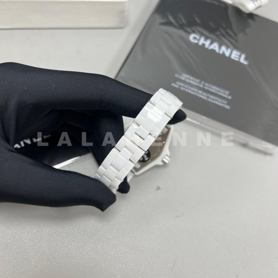 1727337672.992BCauSrIqSb  j12    6.jpg