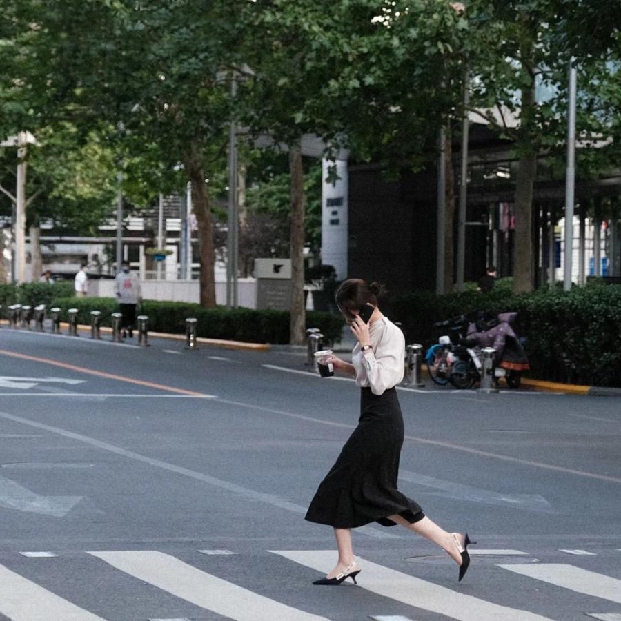 1727423660.411ZtwJxQnqOe6 2.jpg