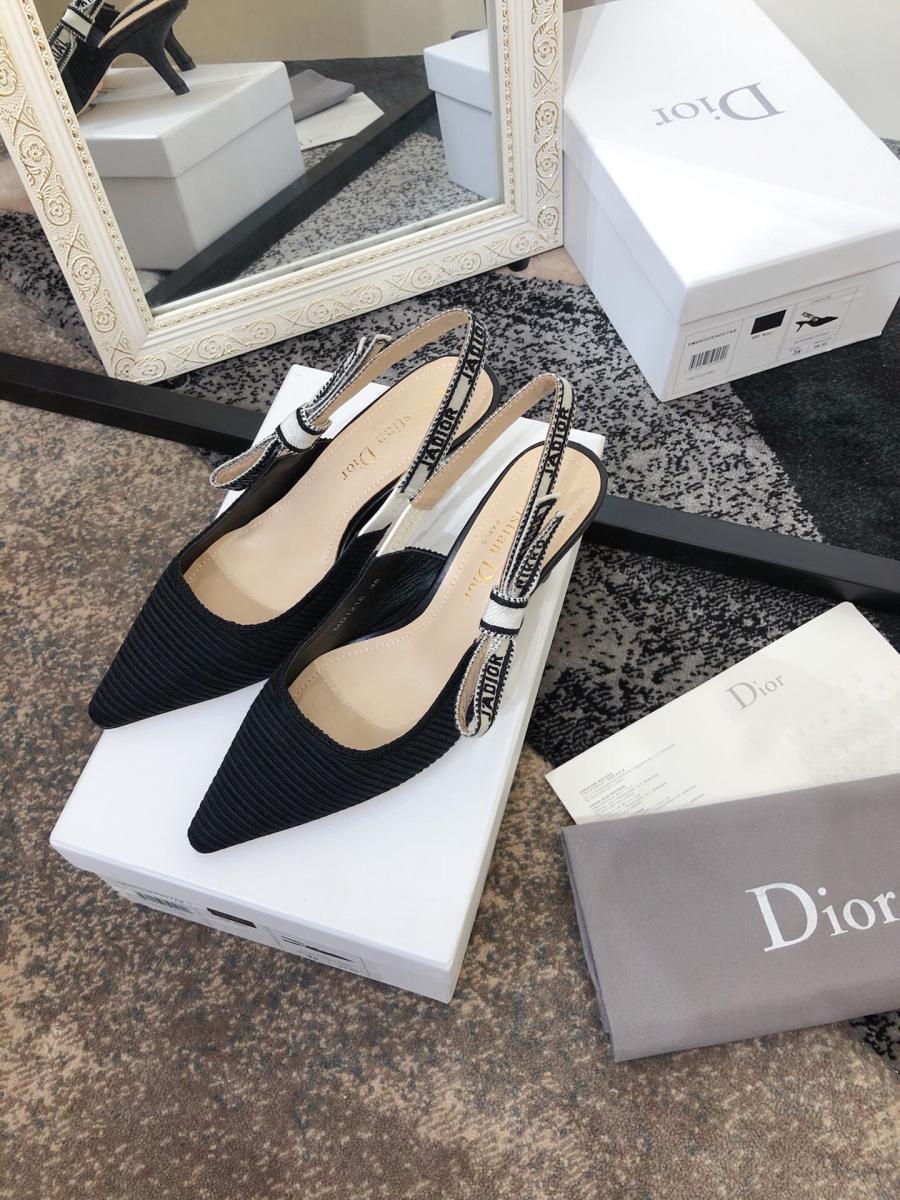 1727423660.7061uUmOWqHDSr10 1.jpg