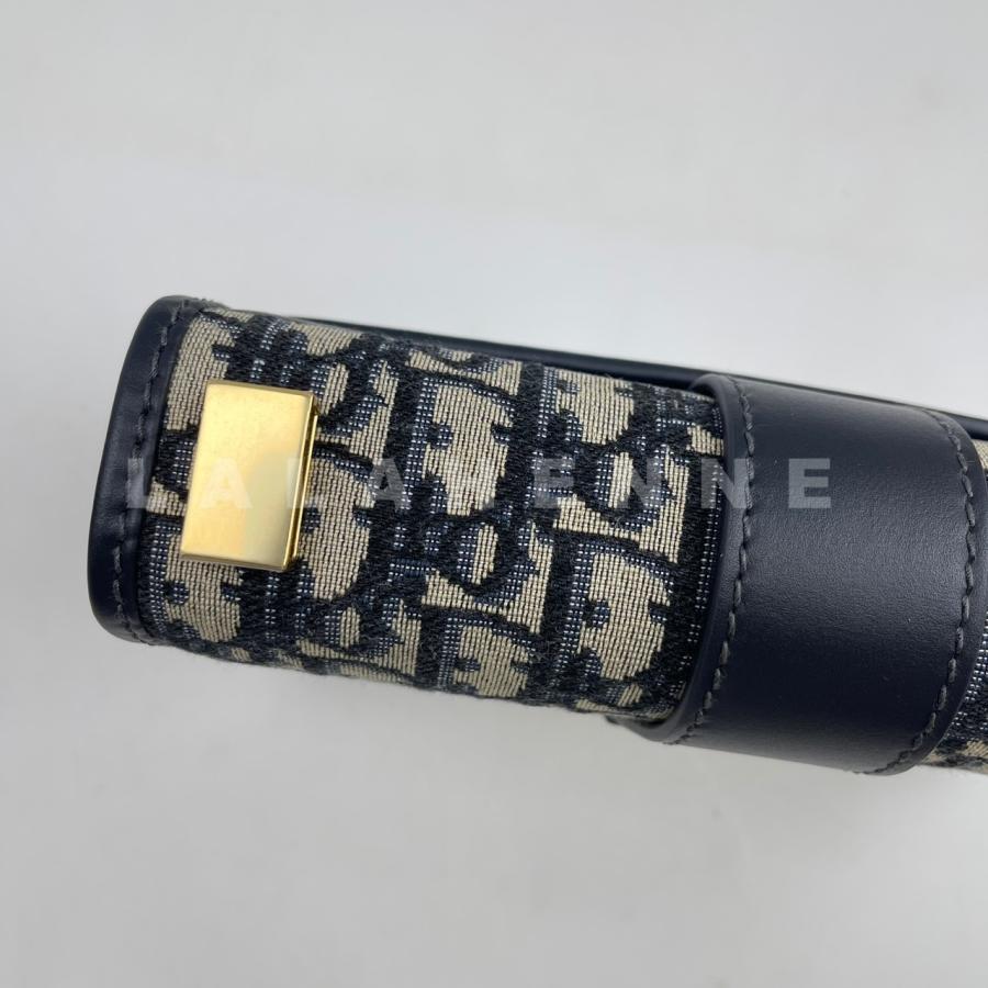 1727679628.3792KgBOMQXHhM  30  13.jpg