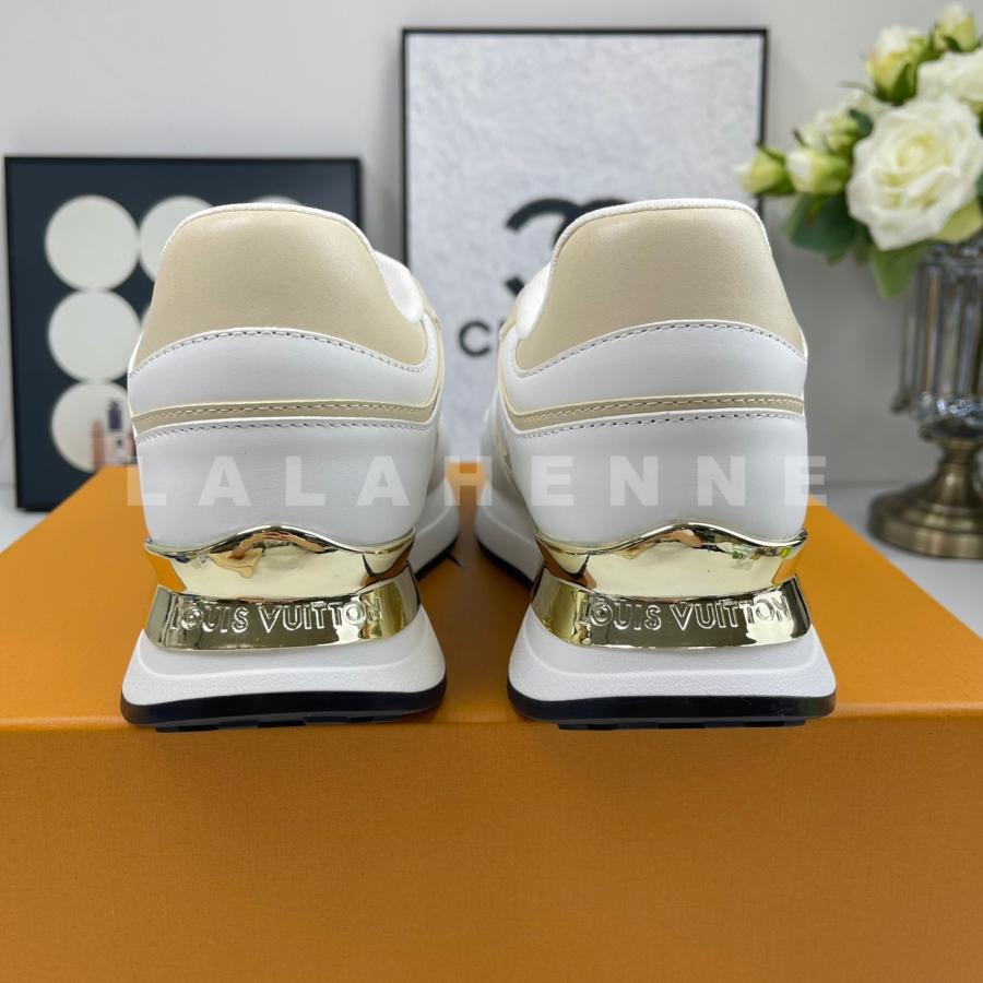 1727679837.677hkEwFOalHj  neo run away  13.jpg