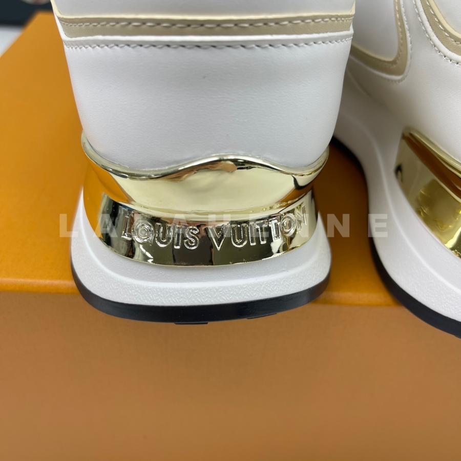 1727679837.7732IuQJThfFmv  neo run away  12.jpg