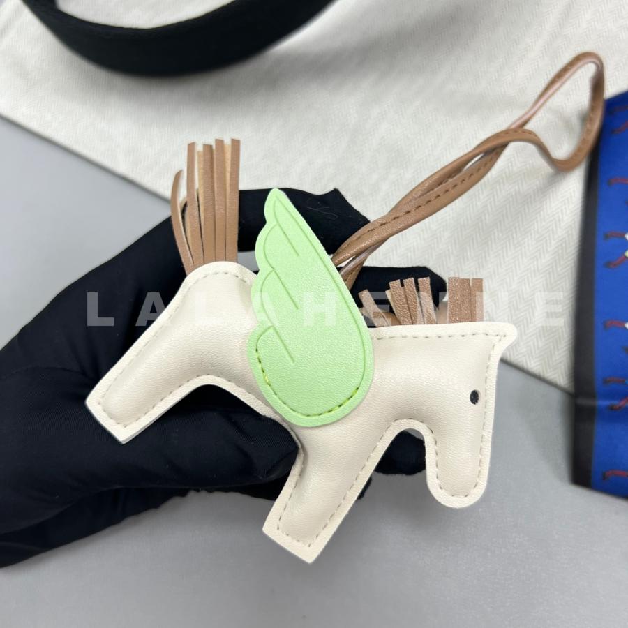 1728369654.8411hxoywrLXad   4.jpg