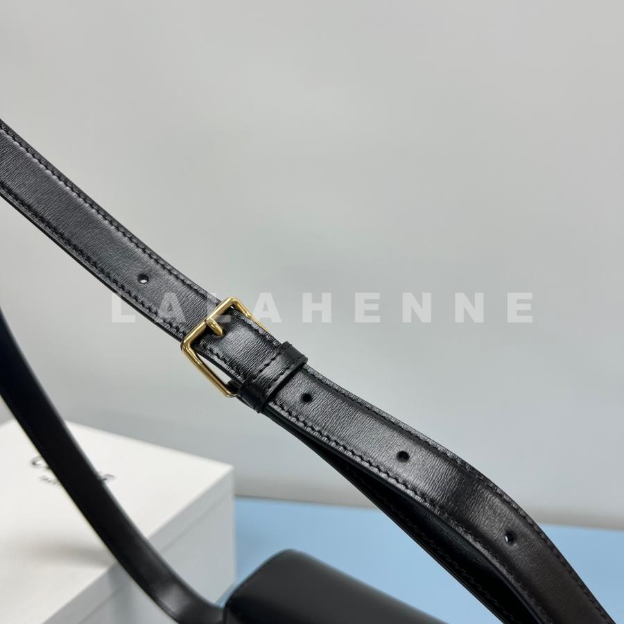 1728370123.4246jFExavvnkf   3.jpg