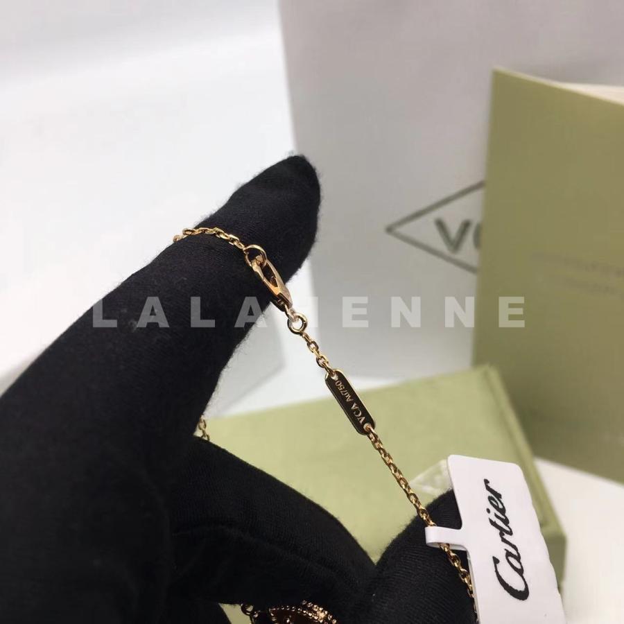 1728370219.8536NvQBzVjOoP 2 4.jpg