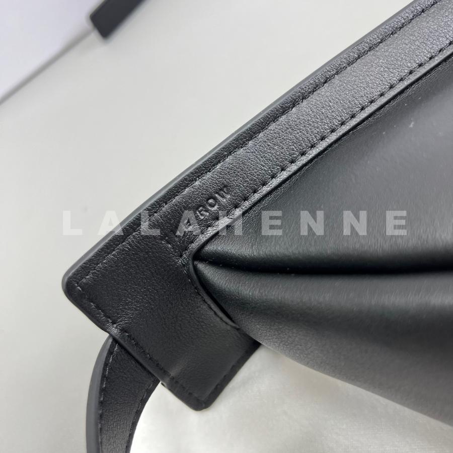 1728370344.051aRRobHKzic     14.jpg