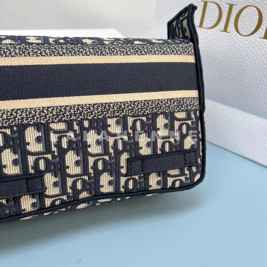 1728623082.6002BuwLAnlgER    8.jpg