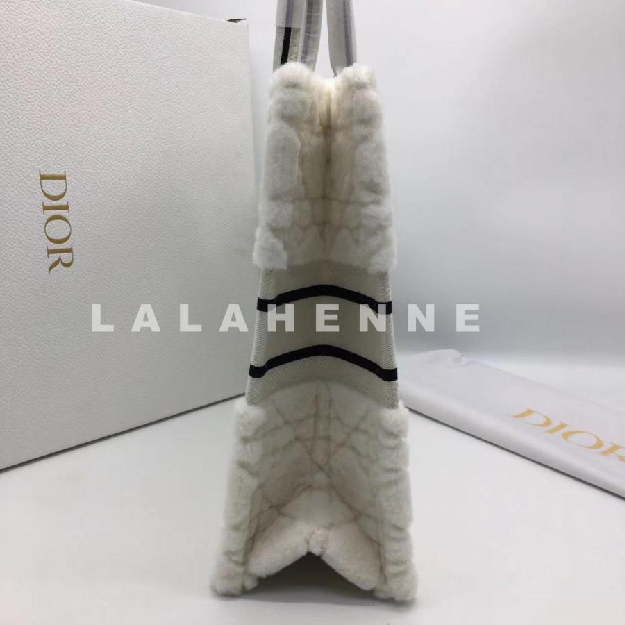 1728623486.8539jvOrIcrrBC 41 8.jpg