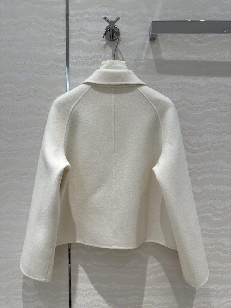 1728895710.7106ujLCRHdlbv1 5.jpg