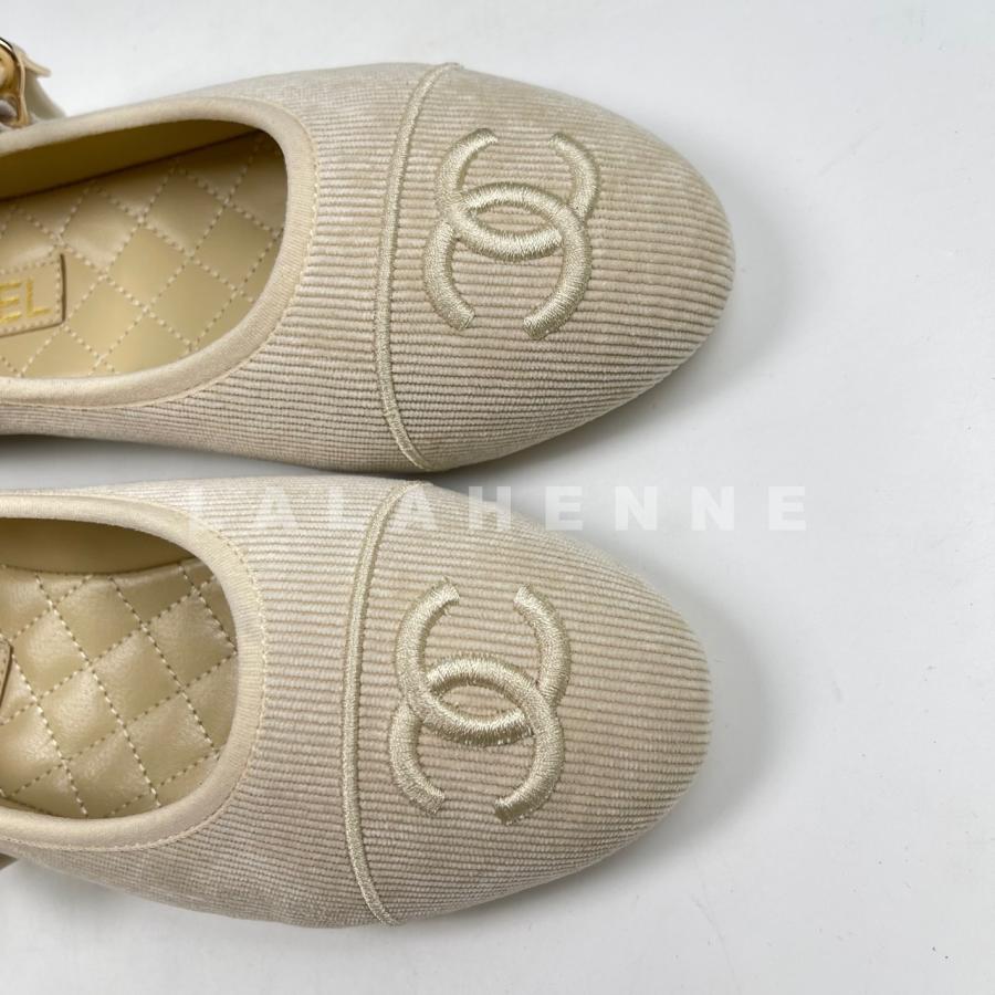 1728973989.0535AetzgxUAah  24ss  3.jpg