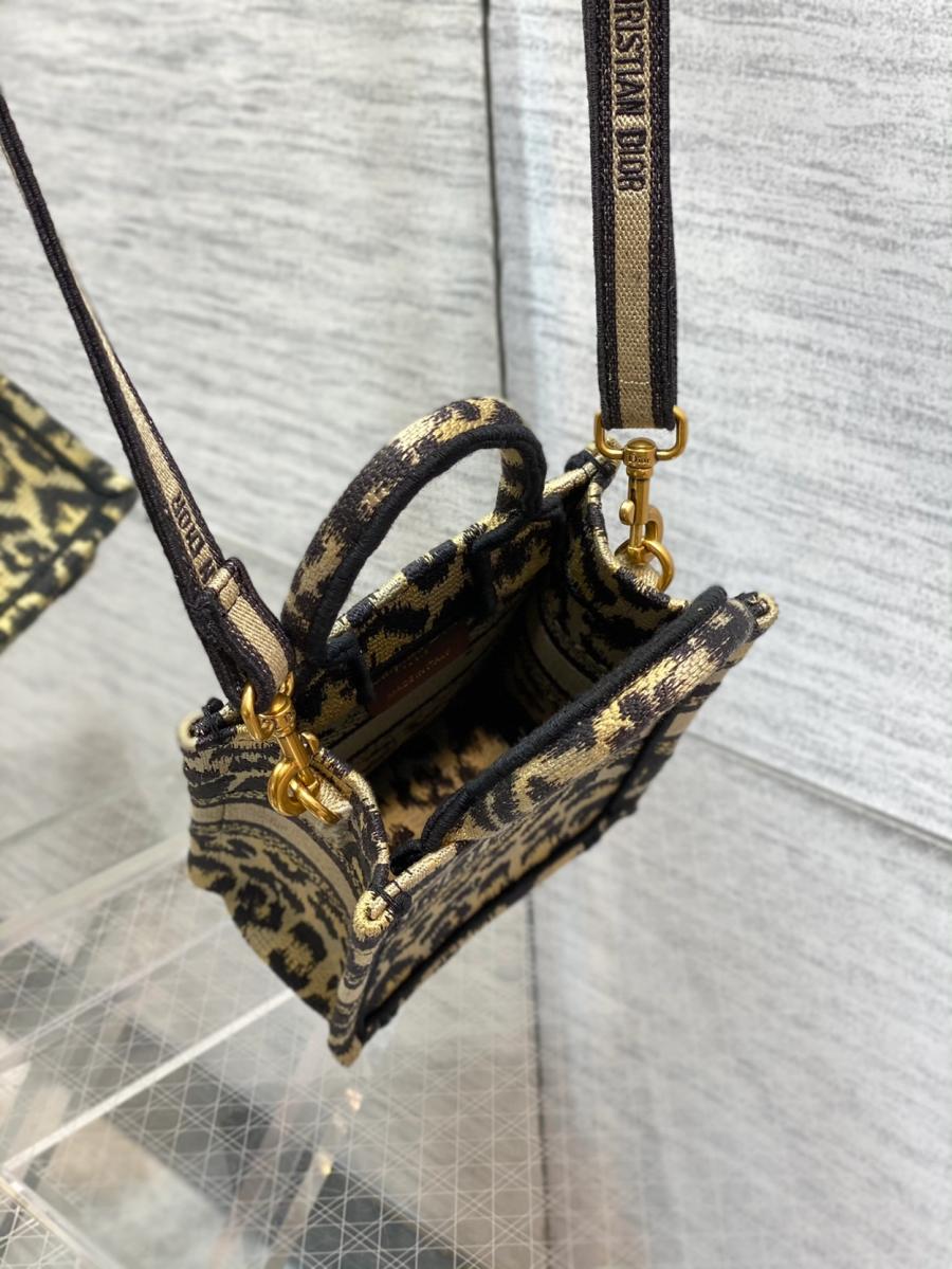 1730120116.7805VHzTQFWcIS11 8.jpg