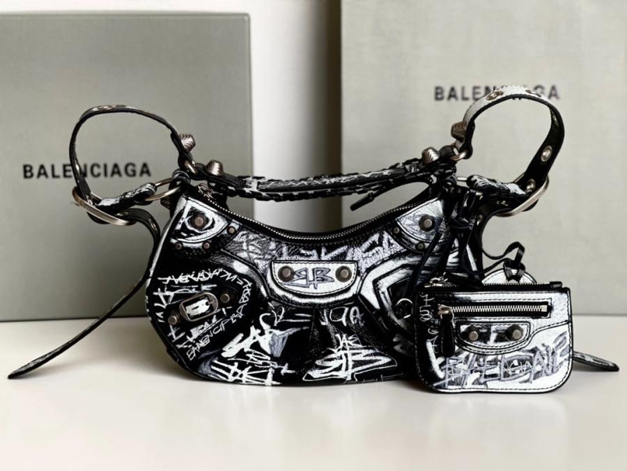 1730127204.0659CnqpCjcaRu2 4.jpg