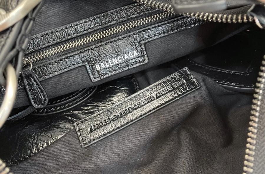 1730127278.0341oYXjRgDjUW1 8.jpg