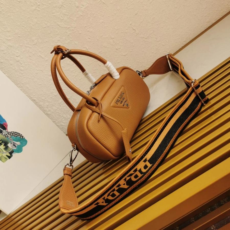 1730189346.8884ZCrHKGNpdx2 1.jpg