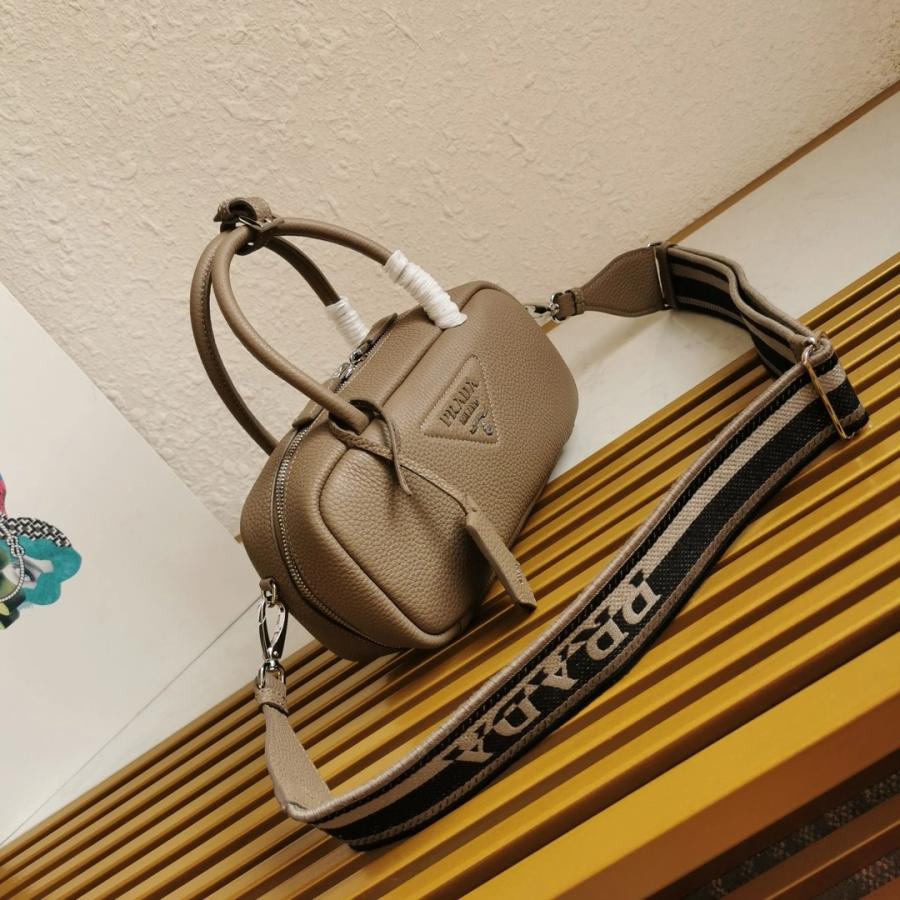 1730189379.2945bxKUMZFvLG3 5.jpg