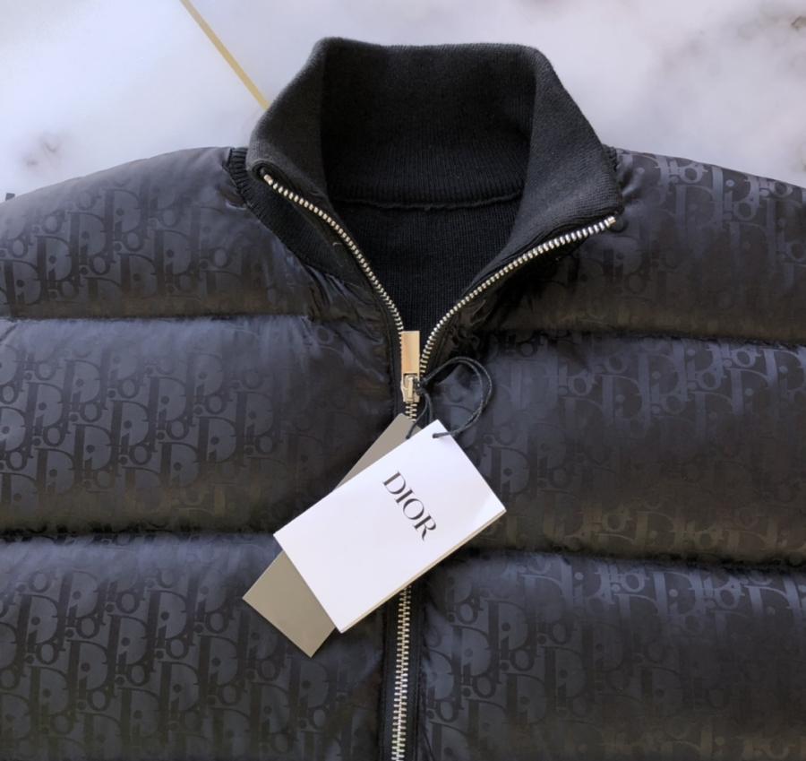 1730718071.001mIhdEPxQKx10 500 4.jpg