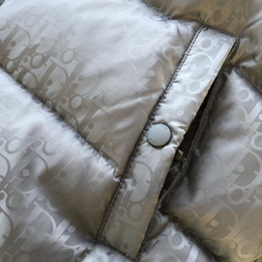 1730718097.6582LKzYjjUtpd11 500 9.jpg