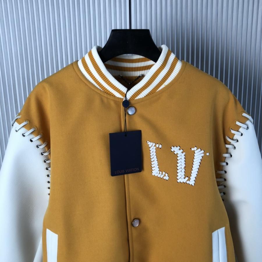 1730721832.6701wLHEwQRWJy8 550 3.jpg