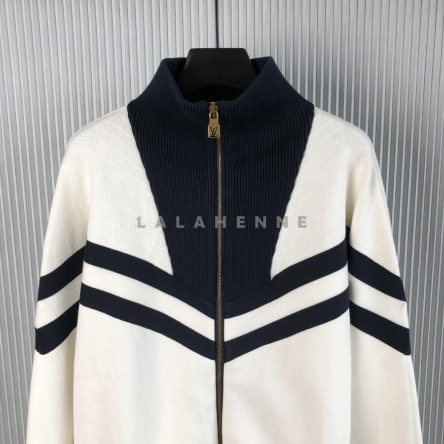 1731056492.0776uXEGieLWzD25 420 4.jpg