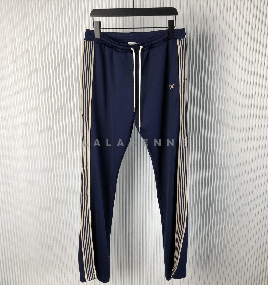 1731128059.6723bbKIVzUmzk5 280 1.jpg