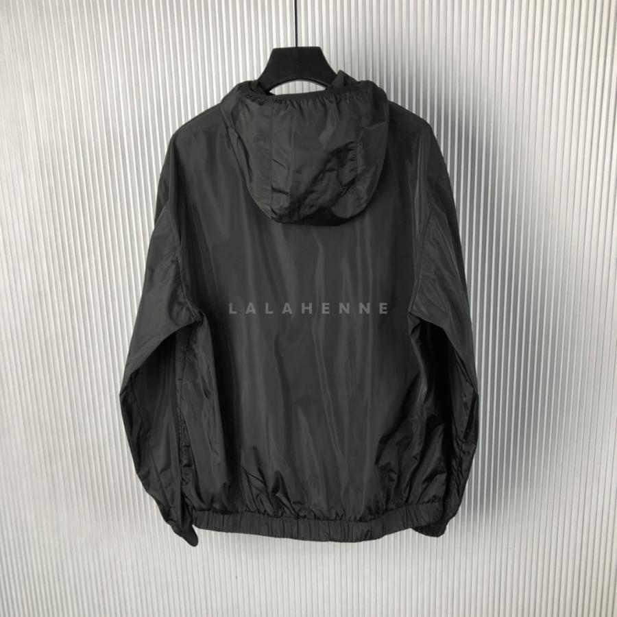 1731416659.0537OzlfJIhkMP18 360 2.jpg