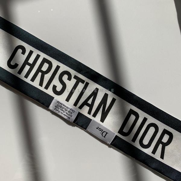 1731927648.3253jkvlLwyjlp5 4.jpg