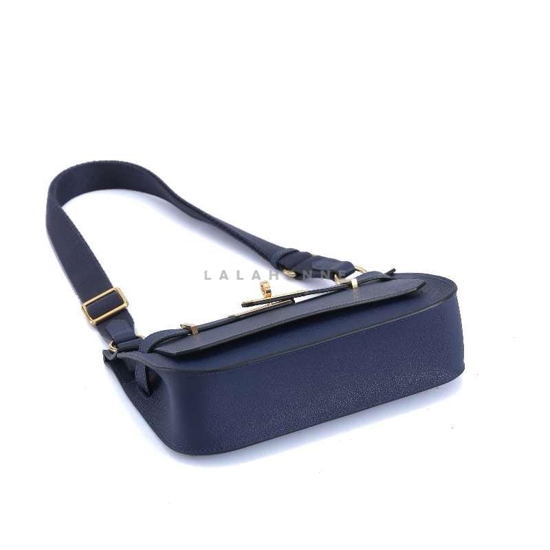 1737519937.9467FNBZQuqXtu1 14.jpg