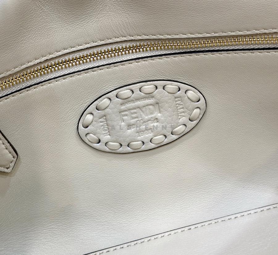 1740057226.8568GdNawNkCHV3 6.jpg