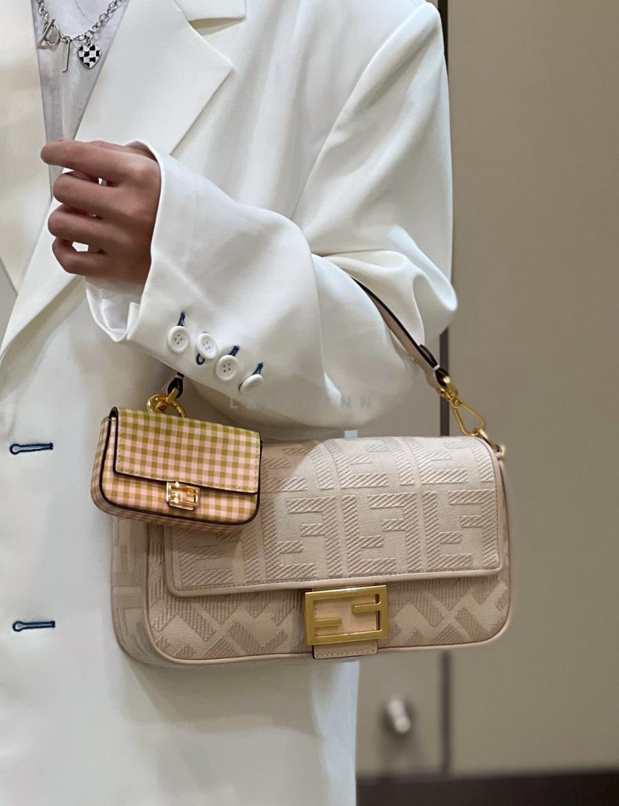 1740057882.6353xxQZHChJbk3 8.jpg