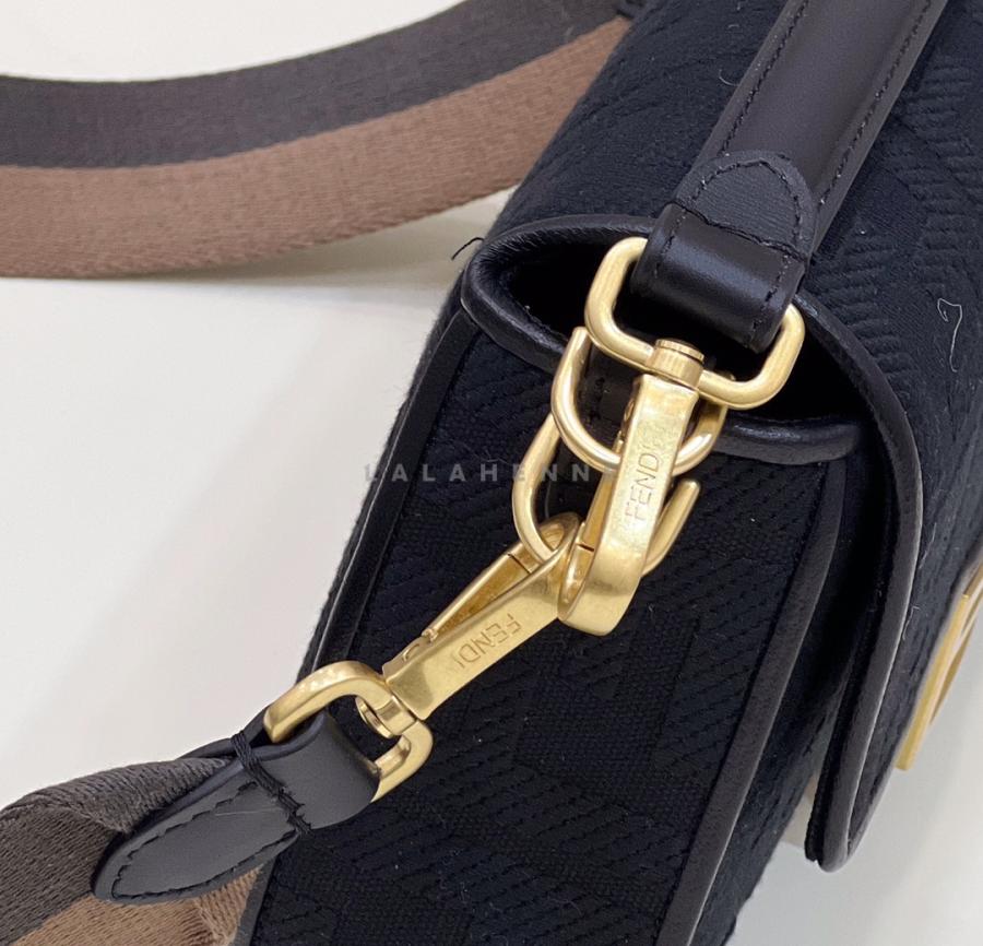 1740057914.3559QJfYVYfyCw4 7.jpg