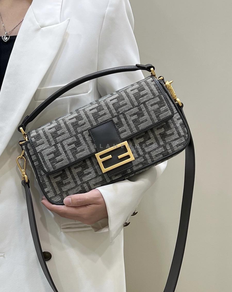 1740057947.7894sMCXhlfCMy5 16.jpg