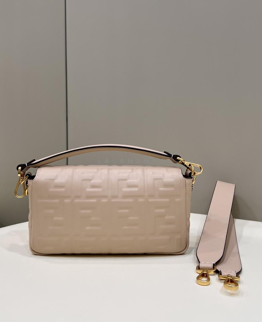 1740134119.8587MnJGklBBxY4 9.jpg