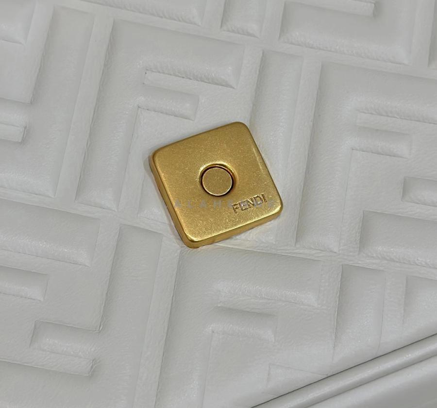 1740134375.2654gFVfQZvrbL7 3.jpg