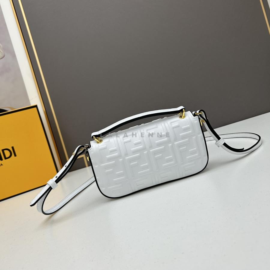 1740134652.5766msThDUFVAc1 4.jpg