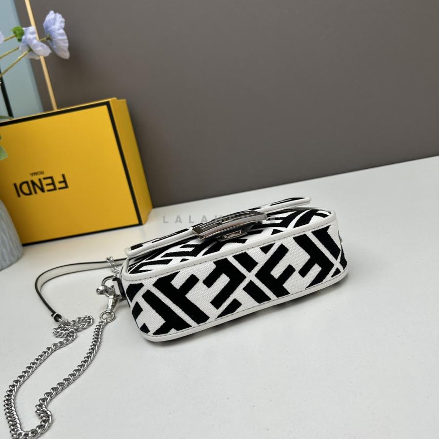 1740134831.6365fWyotjZPmq3 5.jpg