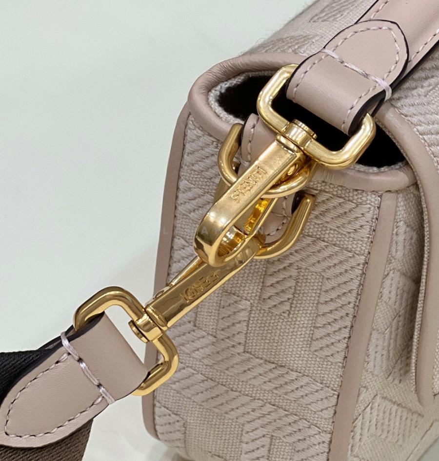 1740137552.0586iyvmEhdhyC  -S15L11.jpg