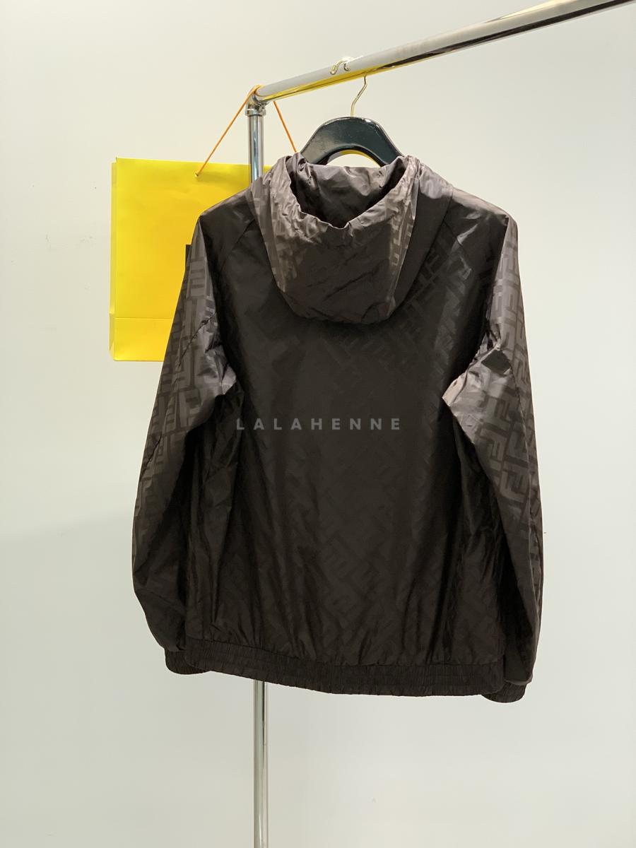 1740393454.4956EKbtqsDwAj15 366 1.jpg