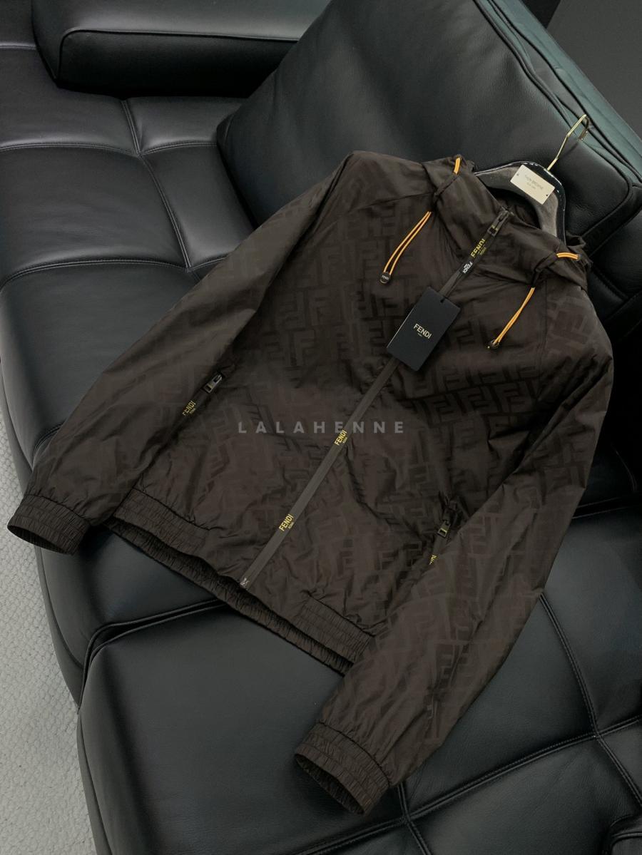 1740393455.723xVjpLybyMJ15 366 8.jpg