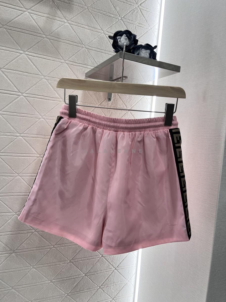 1740394772.1416cNvfHpaHCF33 426 4.jpg